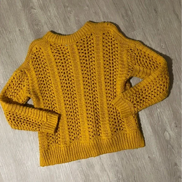 Madewell Chunky Knit Sweater In Mustard Yellow With Textured Crewneck - Picture 2 of 7